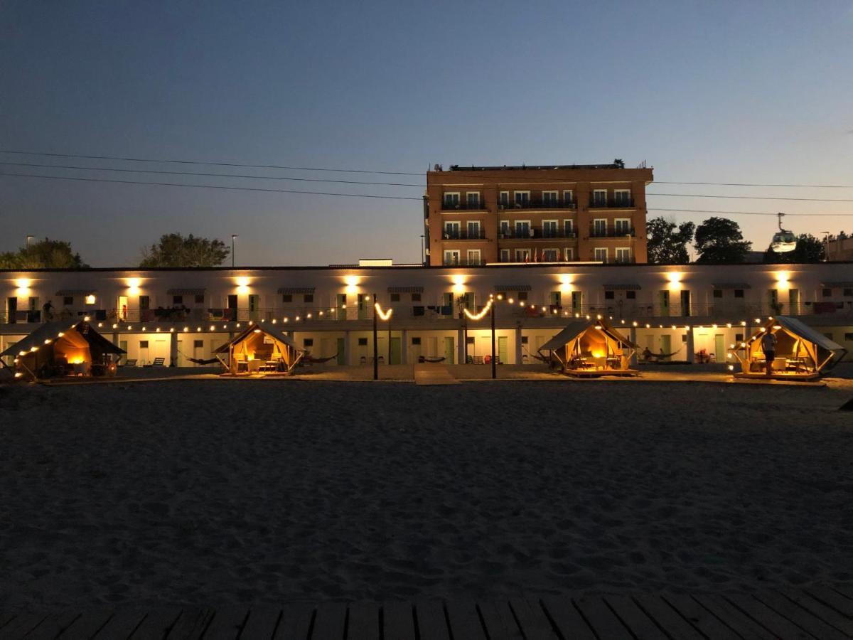 Hostel Cazino Nord Rooms Mamaja Zewnętrze zdjęcie