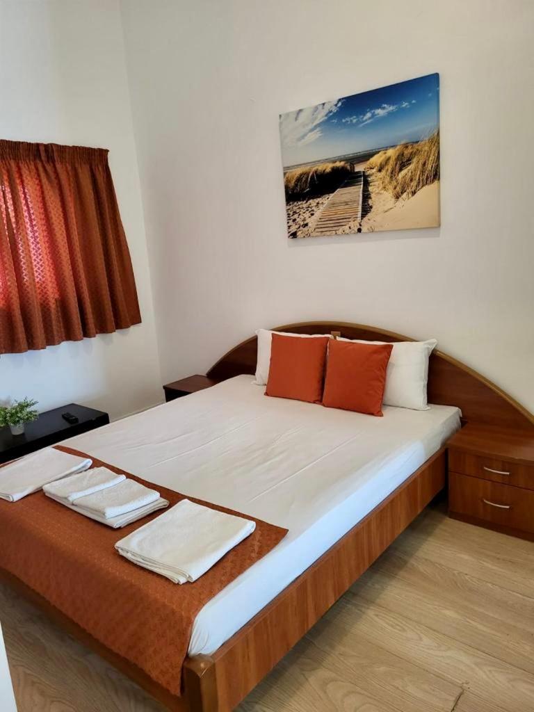 Hostel Cazino Nord Rooms Mamaja Zewnętrze zdjęcie